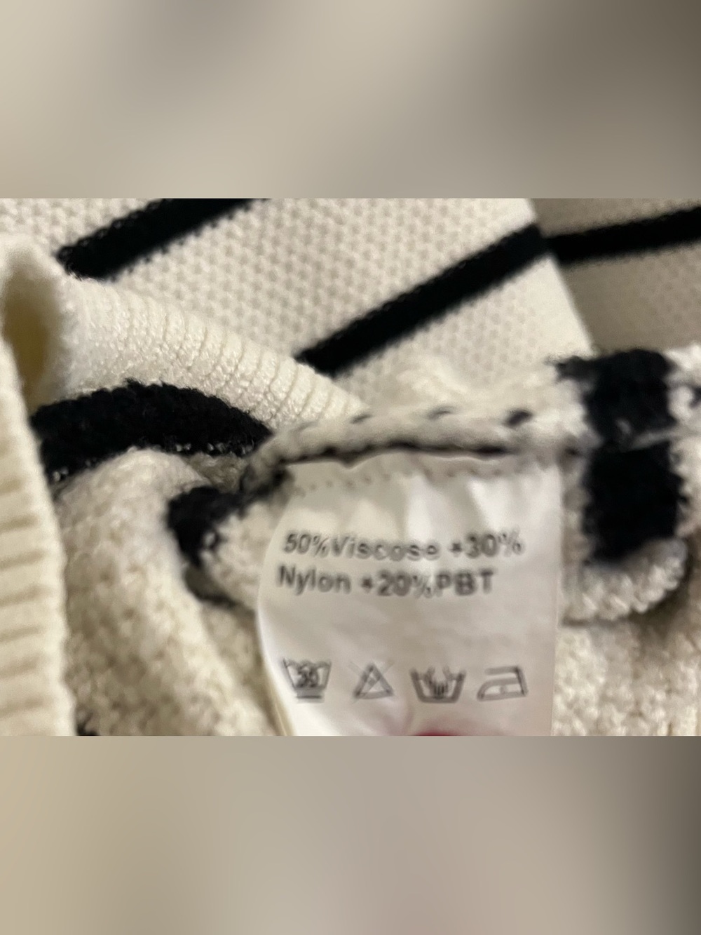 Amazon Cream Crewneck Sweater with Black Stripes - Picture 4 of 4